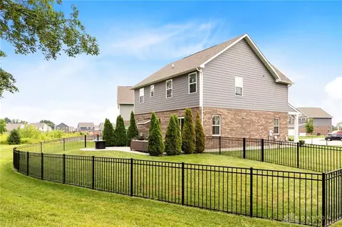 Exterior - 9475 Whispering Stream Ct, Centerville, OH 45458 photo 8 of 11