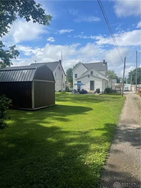 Exterior - 219 E High St, Eaton, OH 45320 photo 11 of 15