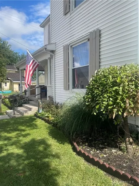 Exterior - 219 E High St, Eaton, OH 45320 photo 9 of 15