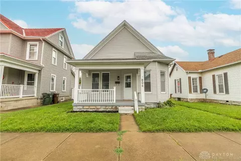 806 Boone St, Piqua, OH 45356