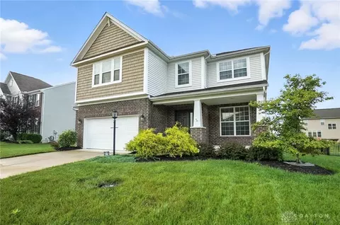 1583 Stonebury Ct, Xenia, OH 45385