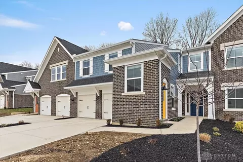 4244 Apple Branch Dr #55-302, Sugarcreek Township, OH 45459