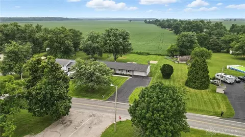 1405 Bowman Rd, Springfield, OH 45502 photo 2