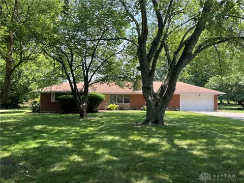 7210 Mcewen Rd, Washington Township, OH 45459