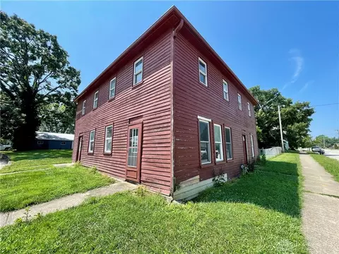 303 W Cumberland St, Lewisburg, OH 45338