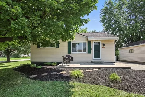 216 Cowan Pl, Dayton, OH 45431