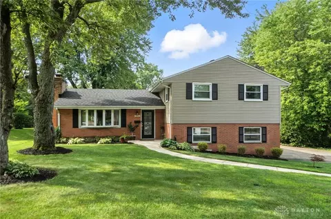 300 Witherby Dr, Dayton, OH 45429