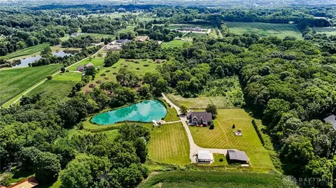717 S Alpha Bellbrook Rd, Bellbrook, OH 45305