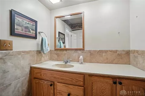315 W David Rd, Kettering, OH 45429 photo 38