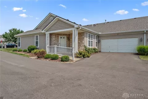 385 Bending Branch Ln #16C, Miamisburg, OH 45342