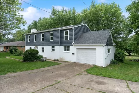 1189 Spinning Rd, Dayton, OH 45432