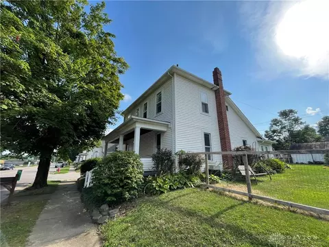 425 S Commerce St, Lewisburg, OH 45338