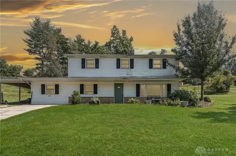 7098 Sheed Rd, Colerain Twp, OH 45247