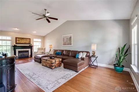 35 Sweeney Ct, Springboro, OH 45066 photo 10