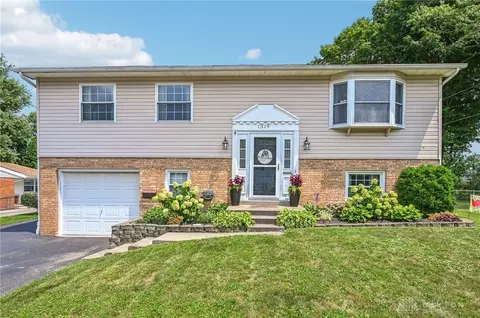 1319 Arlington Dr, Xenia, OH 45385