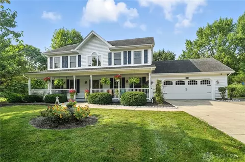 1624 Applewood Dr, Dayton, OH 45434