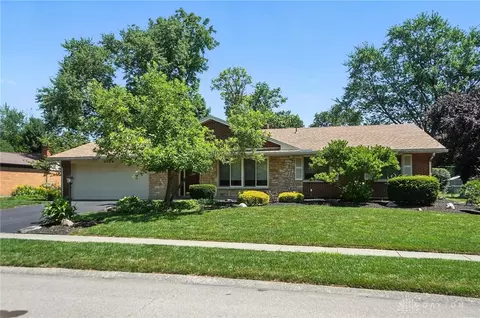 Exterior - 5124 Cloudsdale Dr, Kettering, OH 45440 photo 1 of 11