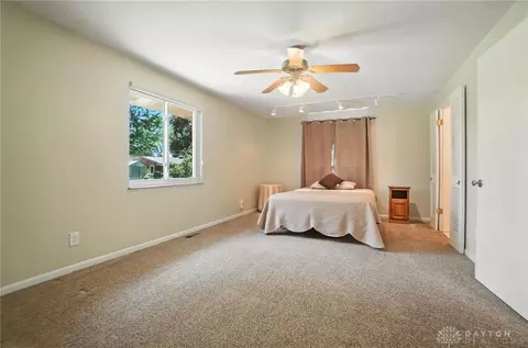 Bedroom - 5124 Cloudsdale Dr, Kettering, OH 45440 photo 2 of 7