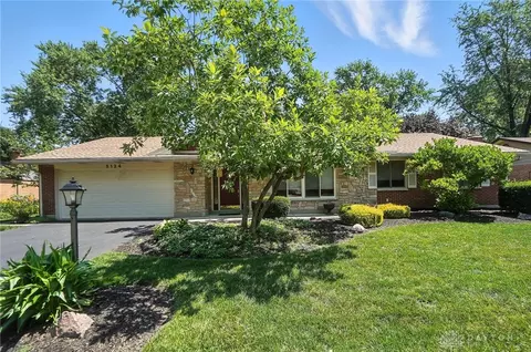 Exterior - 5124 Cloudsdale Dr, Kettering, OH 45440 photo 2 of 11