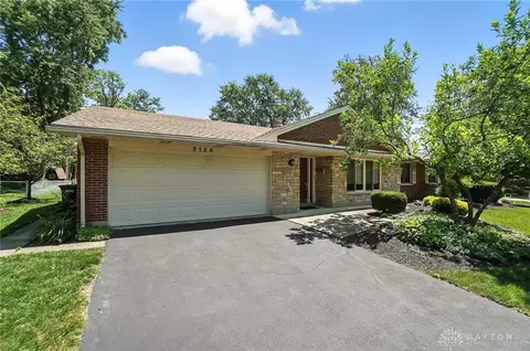 Exterior - 5124 Cloudsdale Dr, Kettering, OH 45440 photo 3 of 11