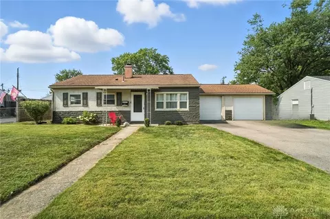 861 Roxana Dr, Vandalia, OH 45377