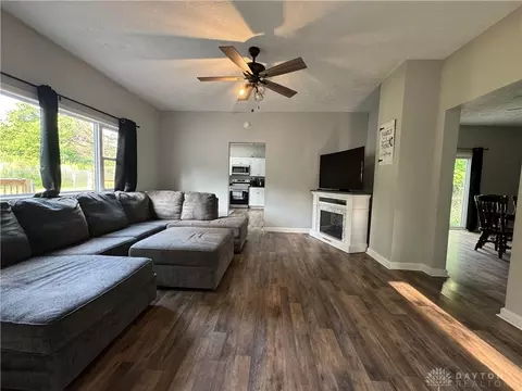5540 Broadway Rd, Springfield, OH 45502 photo 3