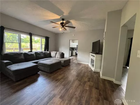 5540 Broadway Rd, Springfield, OH 45502 photo 4