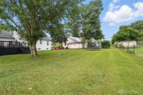 Exterior - 224 E Downey Dr, Springfield, OH 45504 photo 7 of 15
