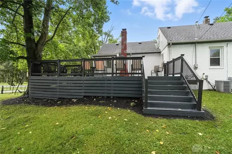 Exterior - 224 E Downey Dr, Springfield, OH 45504 photo 11 of 15