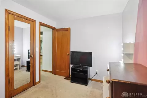 Bedroom - 224 E Downey Dr, Springfield, OH 45504 photo 3 of 4