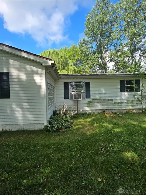 Exterior - 11968 Arling Rd, Anna, OH 45302 photo 4 of 14