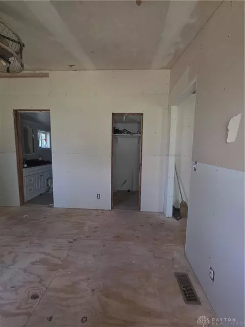 Entry Way - 11968 Arling Rd, Anna, OH 45302 photo 2 of 5