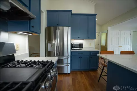 Kitchen - 2036 Troy Rd, Springfield, OH 45504 photo 1 of 6