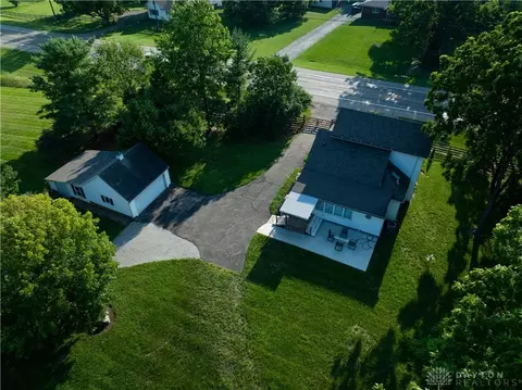 View/Area - 2036 Troy Rd, Springfield, OH 45504 photo 5 of 5
