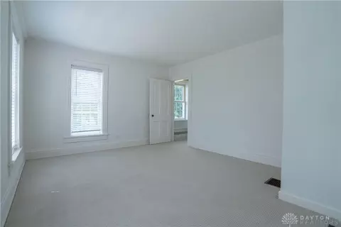 Bedroom - 2036 Troy Rd, Springfield, OH 45504 photo 3 of 5