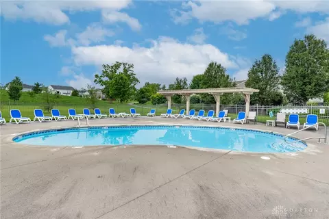 Exterior - 84 Old Pond Rd, Springboro, OH 45066 photo 6 of 9