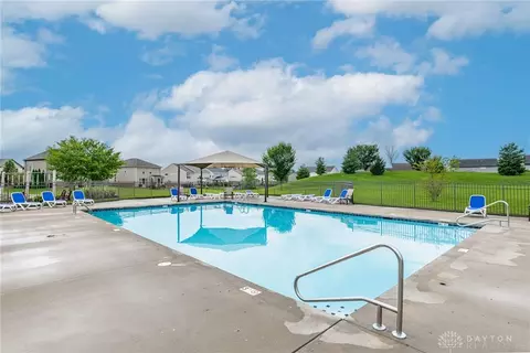 Exterior - 84 Old Pond Rd, Springboro, OH 45066 photo 8 of 9