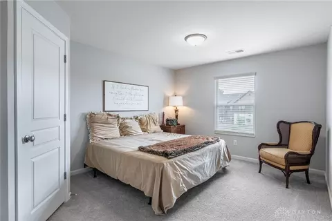 Bedroom - 84 Old Pond Rd, Springboro, OH 45066 photo 1 of 4