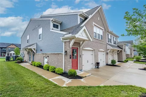 Exterior - 84 Old Pond Rd, Springboro, OH 45066 photo 5 of 9