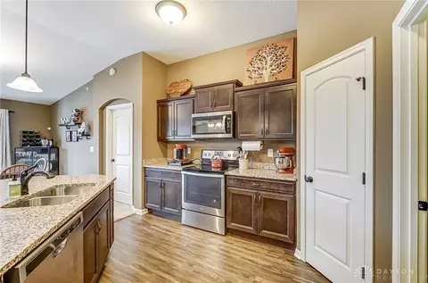 44 Old Pond Rd, Springboro, OH 45066 photo 22