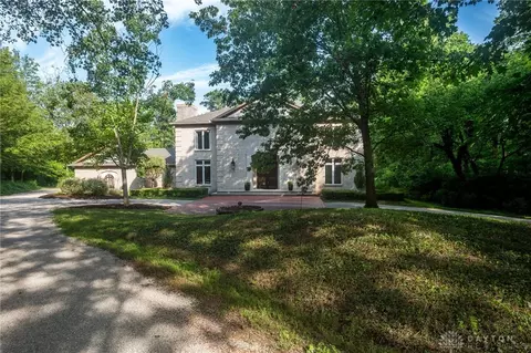 2772 Golden Fox Trl, Lebanon, OH 45036