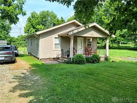 2132 Highland St, Middletown, OH 45044