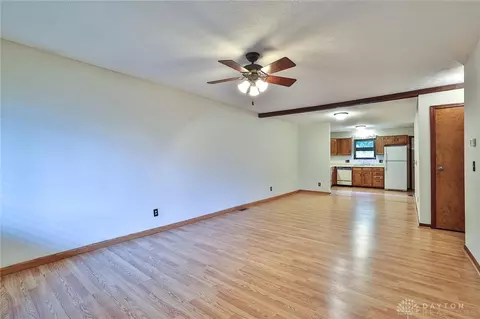 2073 Sunset Dr, Hamilton, OH 45013 photo 5