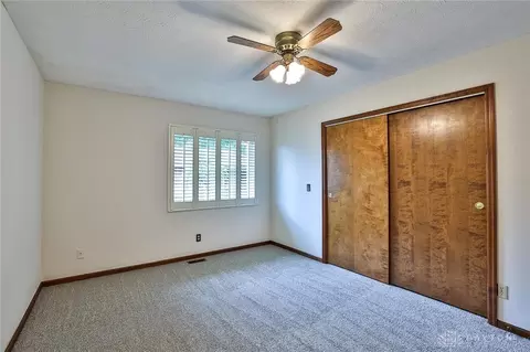 2073 Sunset Dr, Hamilton, OH 45013 photo 15