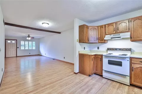 2073 Sunset Dr, Hamilton, OH 45013 photo 10