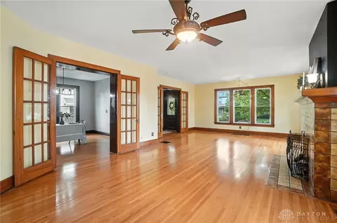 Living - 1119 Garfield, Springfield, OH 45504 photo 8 of 8