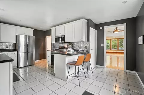 Kitchen - 1119 Garfield, Springfield, OH 45504 photo 7 of 8