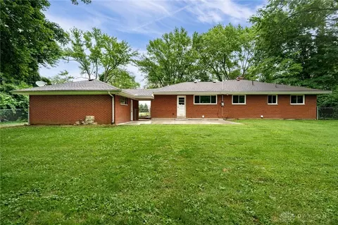 Exterior - 9271 State Route 48, Centerville, OH 45458 photo 10 of 15