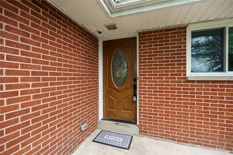 Exterior - 9271 State Route 48, Centerville, OH 45458 photo 4 of 15