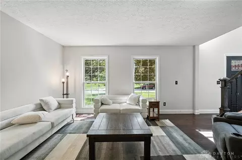 Living - 6419 Pickering Grv, Morrow, OH 45152 photo 3 of 5